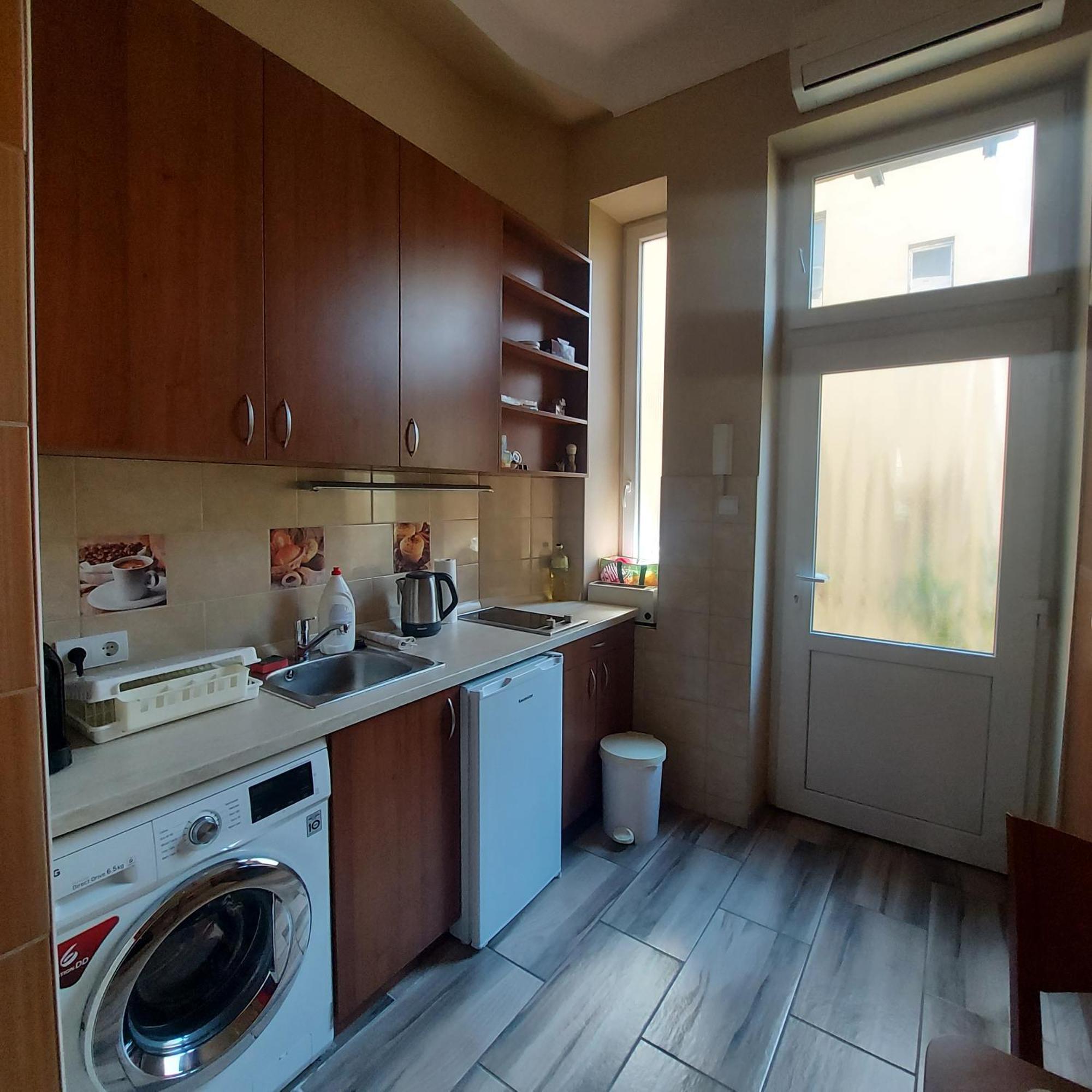 Cute Apartment Close To The Center 부다페스트 외부 사진